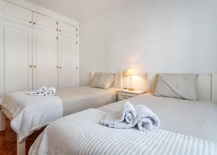 Lägenhet Host Wise - Amazing Sunny Flat - Swimming Pool & Terrace Vilamoura