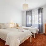Apartment Host Wise - Amazing Sunny Flat - Swimming Pool & Terrace