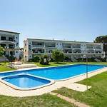 Apartment Host Wise - Amazing Sunny Flat - Swimming Pool & Terrace Vilamoura