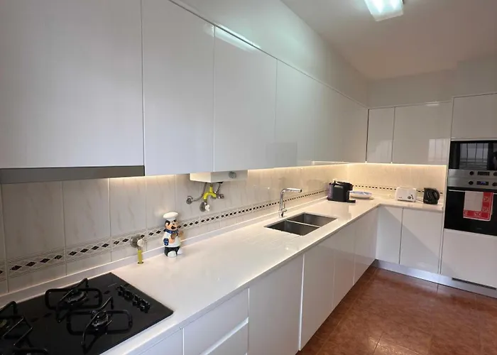 Host Wise - Amazing Sunny Flat - Swimming Pool & Terrace Apartman